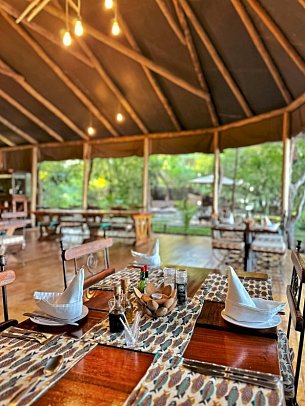 Drifters - Southern Africa Explorer Kapstadt - Maun - Guma Lagoon Camp