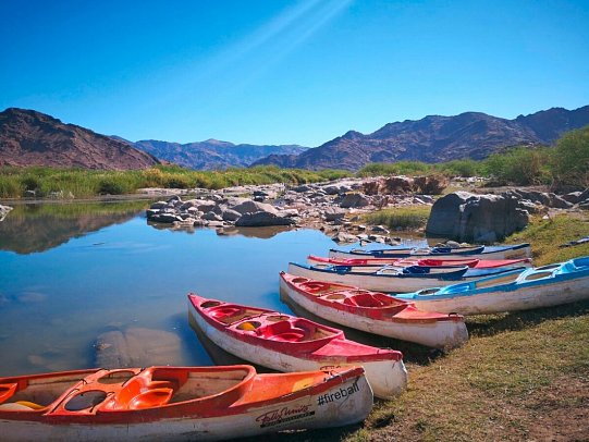 Drifters - Southern Africa Explorer Kapstadt - Maun - Kanutour, Orange River