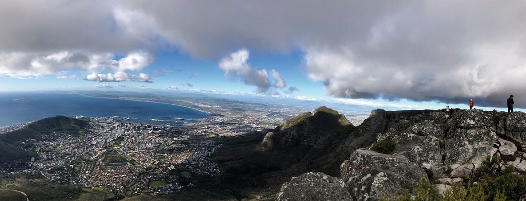 Drifters - Southern Africa Explorer Kapstadt - Victoria Falls - Blick vom Tafelberg