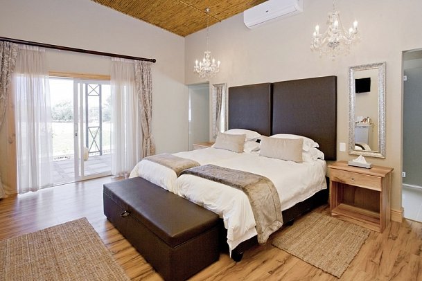 Wellness, Wein & wilde Tiere - Wohnbeispiel Luxury Room