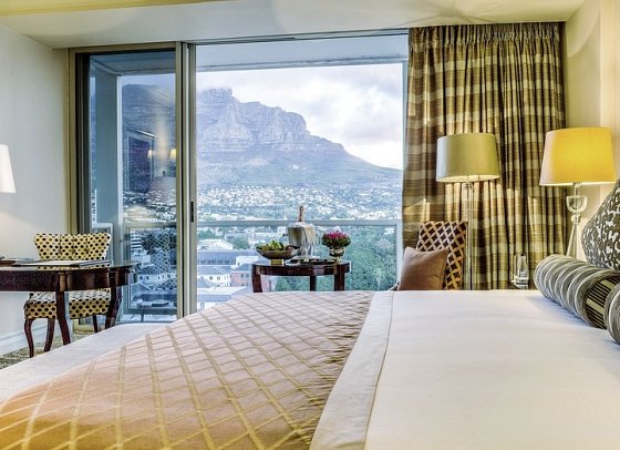 Taj Cape Town - Luxury Mountain Facing - Tower Room (Zimmercodierung DU1)