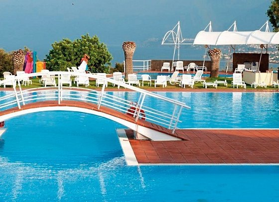 Hotel & Resort Torre Normanna