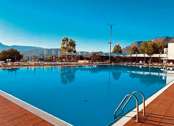 Hotel & Resort Torre Normanna