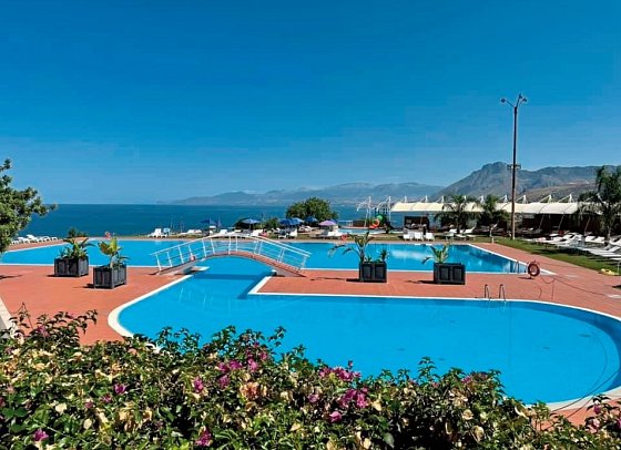 Hotel & Resort Torre Normanna