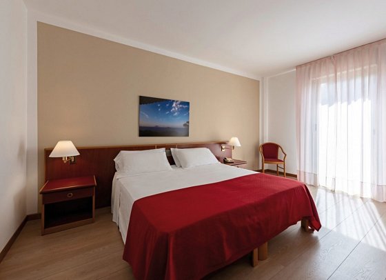 Hotel & Resort Torre Normanna - Wohnbeispiel Doppelzimmer (Zimmercodierung DB1)