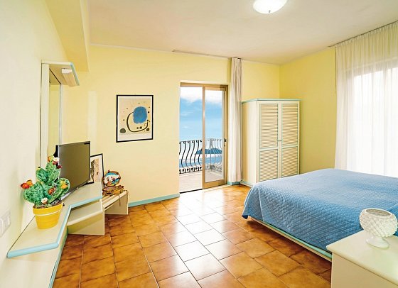 San Pietro - Wohnbeispiel Doppelzimmer Meerblick (Zimmercodierung DBM)