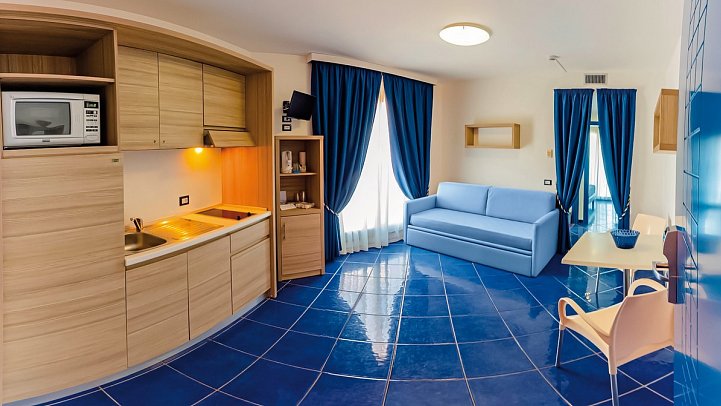 Astro Suite Hotel - Wohnbeispiel Suite (Zimmercodierung WB1)