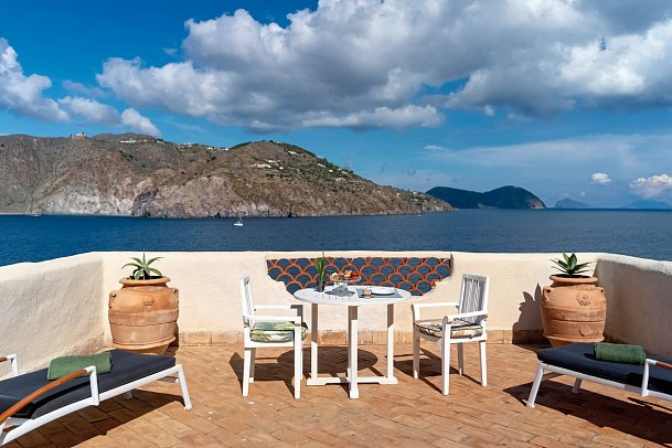 Therasia Resort Sea & Spa - Master