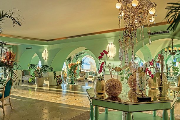 Therasia Resort Sea & Spa