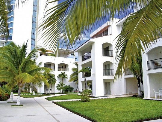 Beachscape Kin Ha Villas & Suites