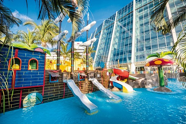 Crown Paradise Club Cancun