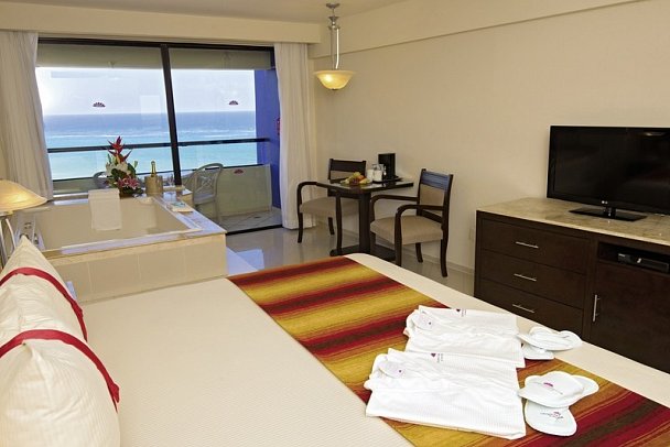 Crown Paradise Club Cancun - Crown Club