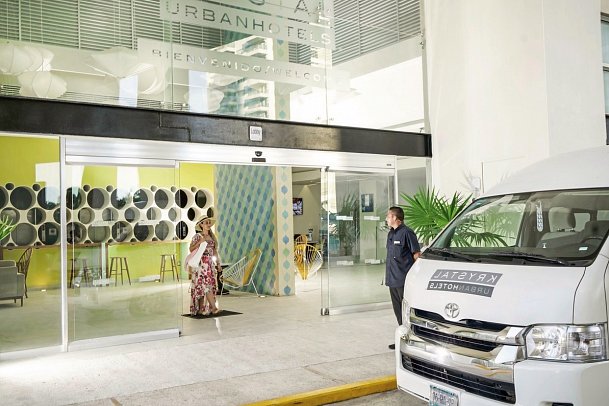 Krystal Urban Cancun