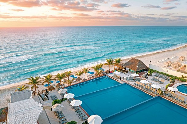 Seadust Cancun Family Resort