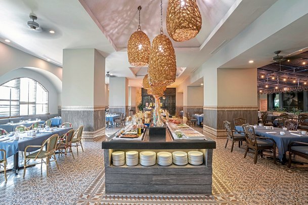 Seadust Cancun Family Resort