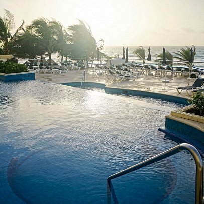 Occidental Tucancun