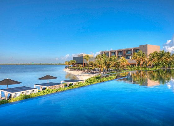 Nizuc Resort & Spa