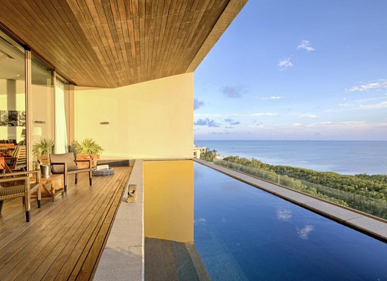 Nizuc Resort & Spa