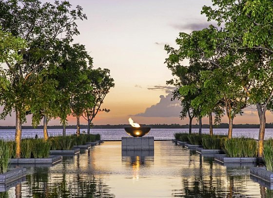 Nizuc Resort & Spa
