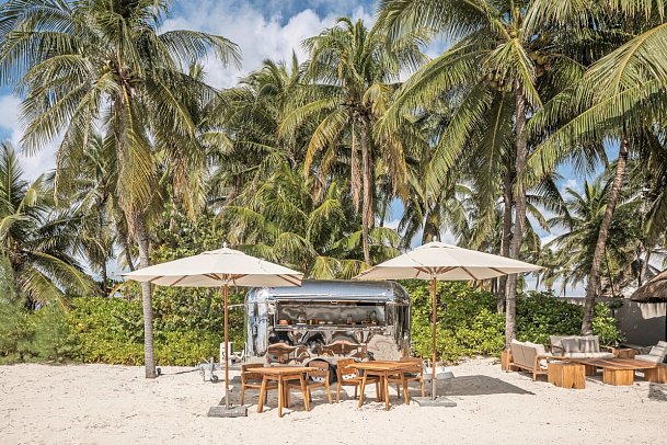 Almare, a Luxury Collection Resort, Isla Mujeres, Adult All-Inclusive - Food Truck 