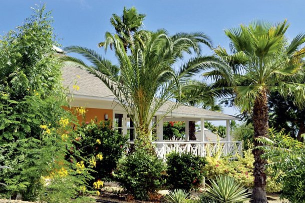 Chogogo Dive & Beach Resort