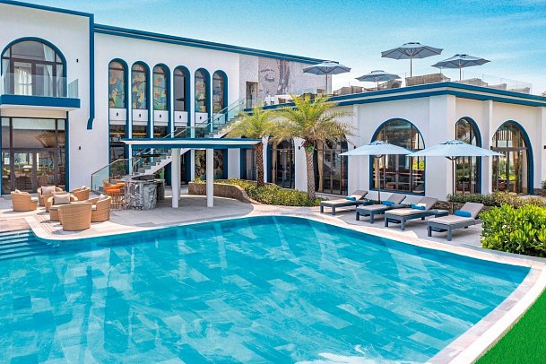 Wyndham Hoi An Royal Beachfront Resort