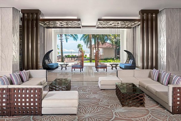 Renaissance Danang Hoi An Resort & Spa