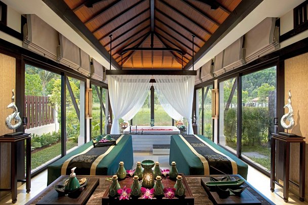 Banyan Tree Lang Co
