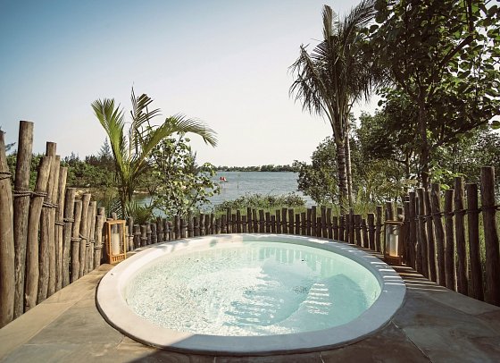 Namia River Retreat - Honeymoon Villa