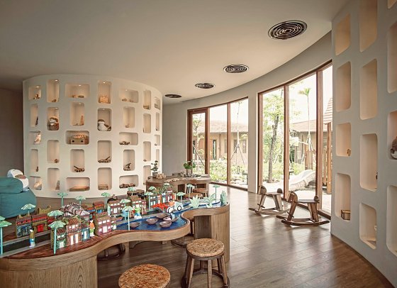 Namia River Retreat - Poolside Kids Club