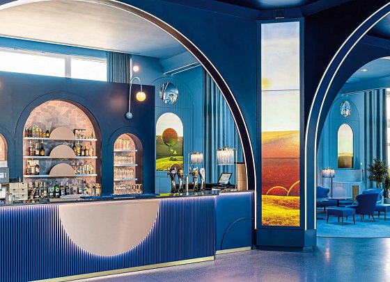 Grand Magic Hotel