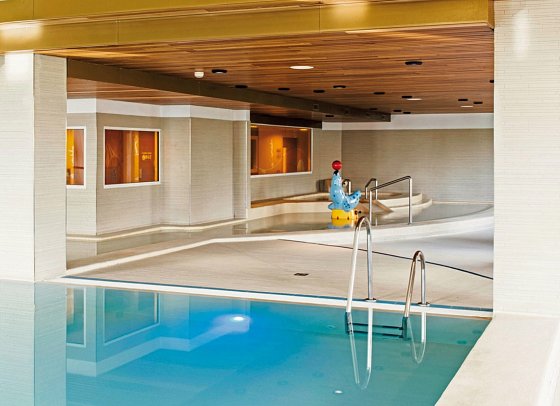 Grand Magic Hotel