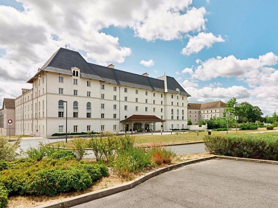 B&B HOTEL près de Disneyland® Paris