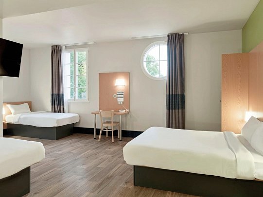 B&B HOTEL près de Disneyland® Paris - Wohnbeispiel Familienzimmer Standard (Zimmercodierungen FB1, YP1 & YSF)