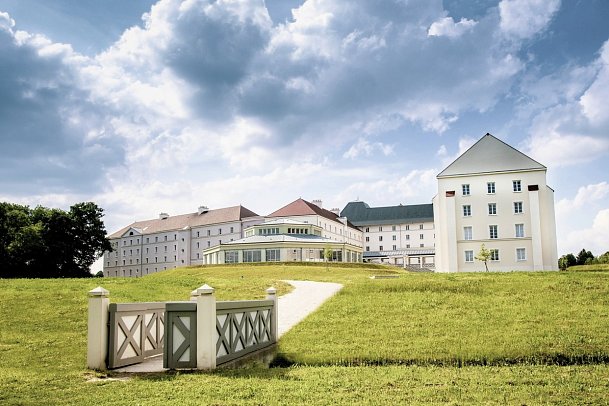 B&B HOTEL près de Disneyland® Paris