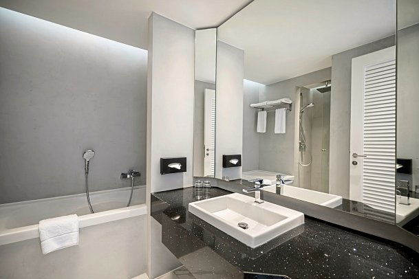 Radisson Blu Palace Resort & Thalasso - Wohnbeispiel Bad (Zimmercodierungen DBN & DCN)