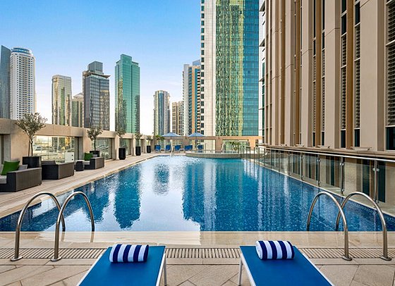 Wyndham Grand Doha Westbay Beach
