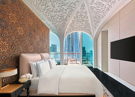 Raffles Doha - Crescent Suite (Zimmercodierung WB2)
