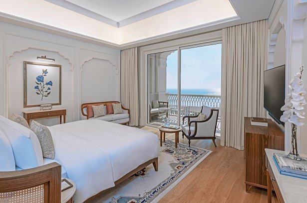 The Chedi Katara Hotel & Resort - Chedi Deluxe Room