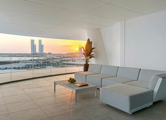 Rixos Premium Qetaifan Island North - Wohnbeispiel Juniorsuite Sea View (Zimmercodierung J9M)