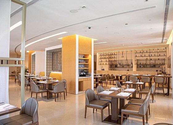 Zulal Wellness Resort by Chiva-Som - Restaurant Aizoon