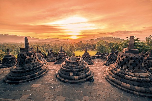 Klassische Höhepunkte Javas (Privatreise, ab/bis Südbali) - Borobudur