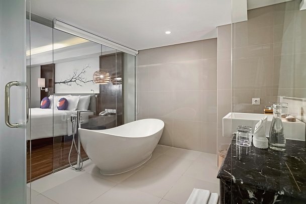 FOX Hotel Jimbaran Beach Bali - Beispiel Bad Junior Suite (Zimmercodierung JB1)