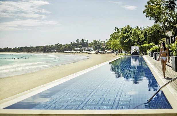 Four Seasons Resort Bali at Jimbaran Bay - Infinity 57m Pool