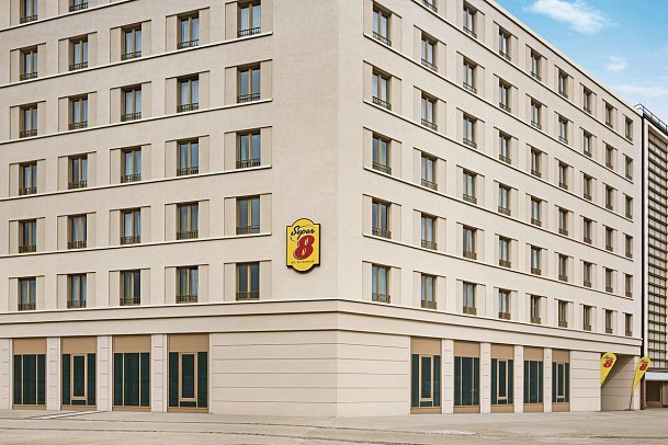 Super 8 by Wyndham Chemnitz