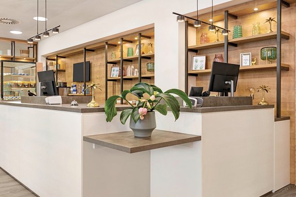 Super 8 by Wyndham Chemnitz