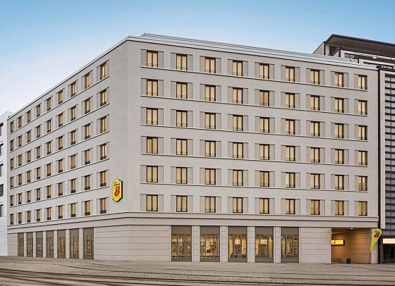 Super 8 by Wyndham Chemnitz