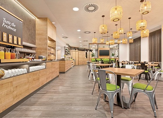 Super 8 by Wyndham Chemnitz