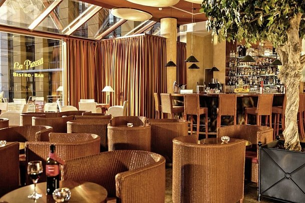 Hotel Elbflorenz Dresden - Bistro-Bar „La Piazza Bistro & Bar“