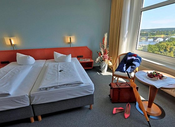 Hotel am Terrassenufer - Wohnbeispiel Doppelzimmer Standard (Zimmercodierung DG1)
